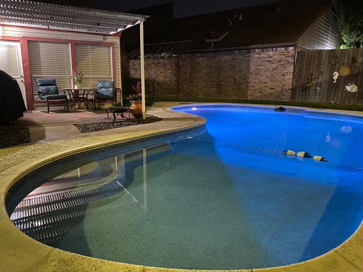 1976Houstongem Luminous Pvtpool & Hottub Dt20Mins For Lrg Families 6Beds 2Bath 빌라 외부 사진