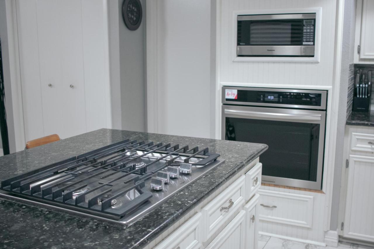1976Houstongem Luminous Pvtpool & Hottub Dt20Mins For Lrg Families 6Beds 2Bath 빌라 외부 사진