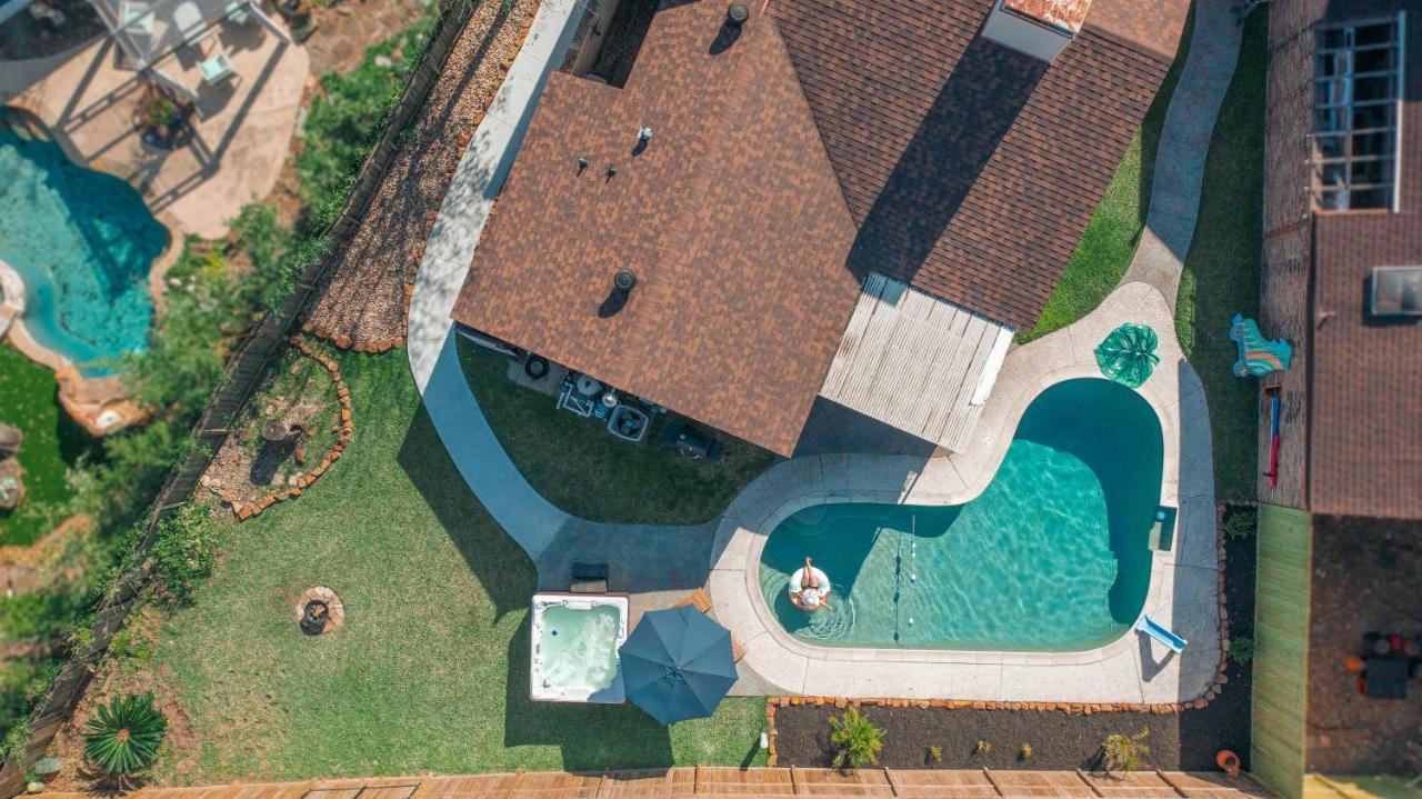 1976Houstongem Luminous Pvtpool & Hottub Dt20Mins For Lrg Families 6Beds 2Bath 빌라 외부 사진