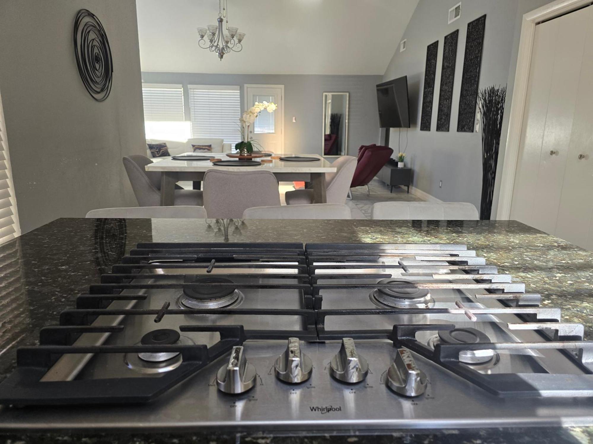 1976Houstongem Luminous Pvtpool & Hottub Dt20Mins For Lrg Families 6Beds 2Bath 빌라 외부 사진